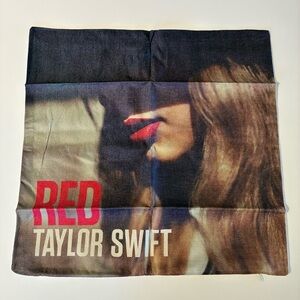 NEW Taylor Swift RED Throw Pillow cover case NWT (unzip & insert a pillow)